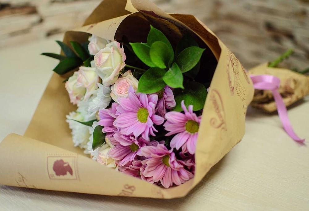 Букет цветов из: Розы и Хризантемы в Лоухи