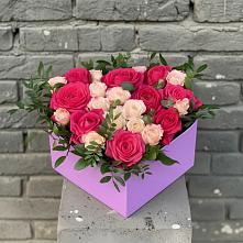Цветочная композиция из Розы в коробке в Лоухи