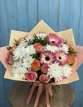 Букет цветов из:  Розы, Герберы и Хризантемы в Лоухи