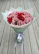 Букет цветов из:  Альстромерии в Лоухи