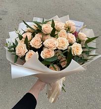 Букет Кремовые розы Латте в Лоухи