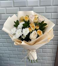 Букет цветов из:  Розы и Хризантемы в Лоухи