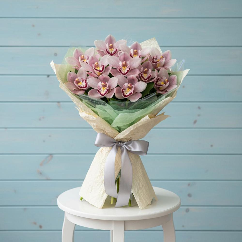 Букет цветов из: Орхидеи и Розы в Лоухи