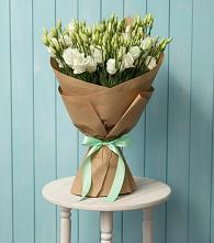 Букет цветов из:  Лизиантусы в Лоухи