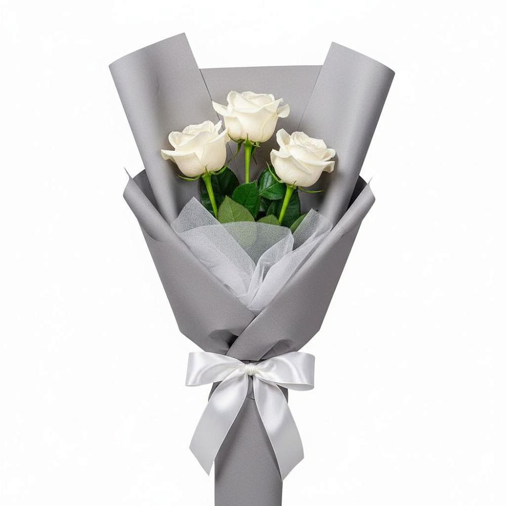 Букет 3 белые розы в Лоухи