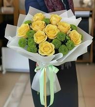 Букет цветов из:  Хризантемы и Розы #REPLACE_PRED# Лоухи