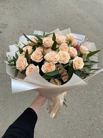 Букет Кремовые розы Латте в Лоухи