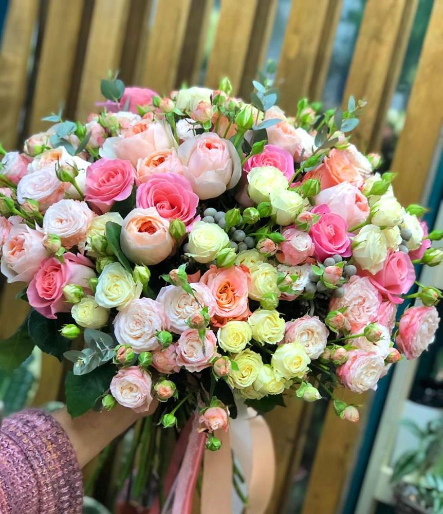 Букет цветов из: Розы в Лоухи