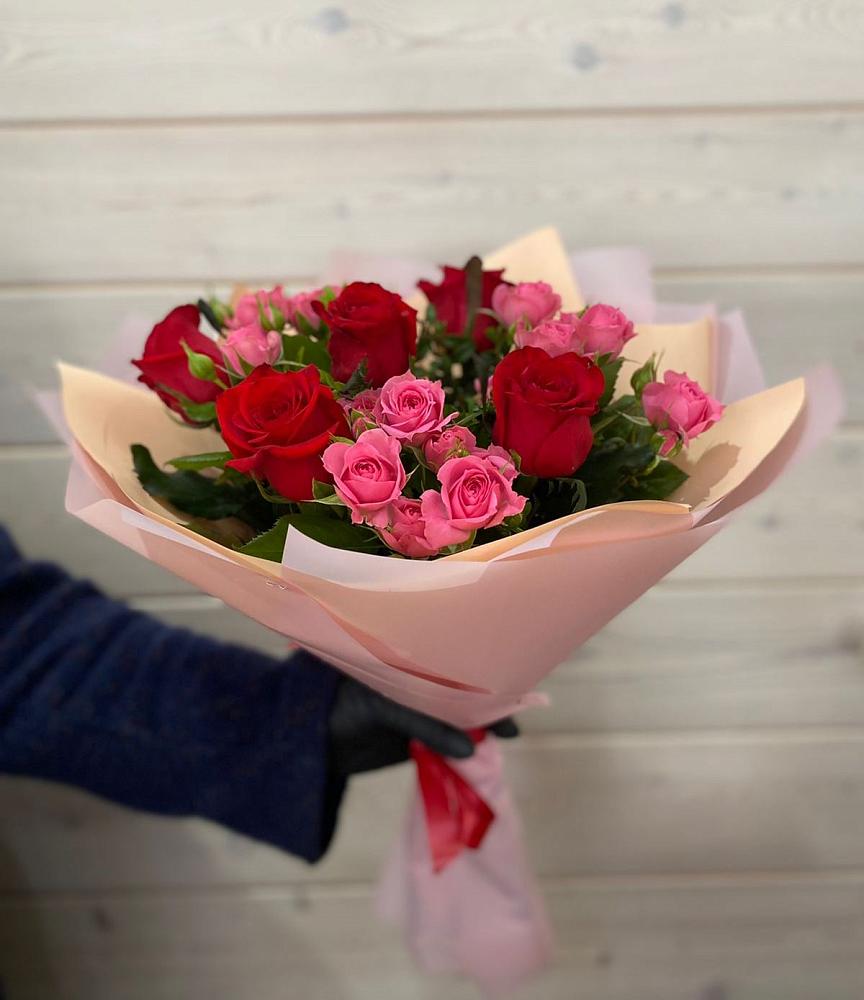 Букет цветов из: Розы в Лоухи
