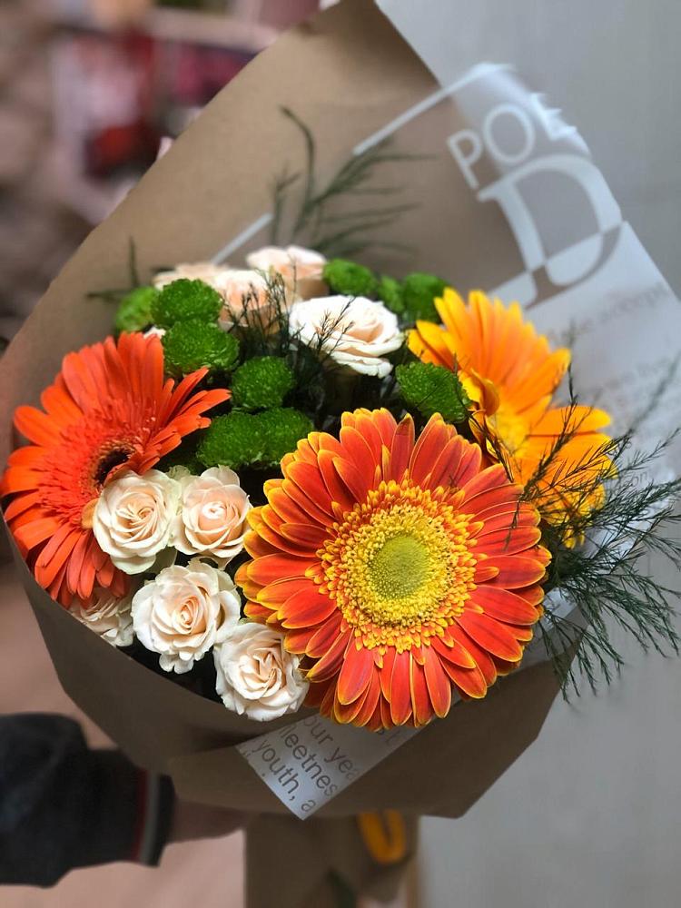 Букет цветов из: Герберы, Хризантемы и Розы в Лоухи