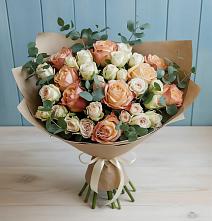 Букет цветов из:  Альстромерии и Розы в Лоухи