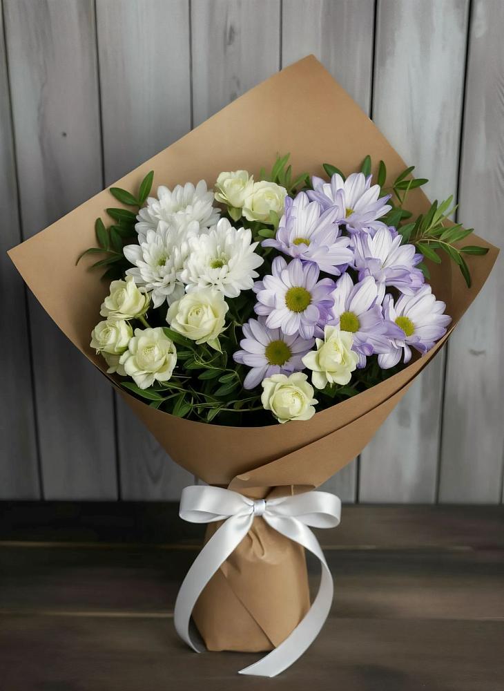 Букет цветов из: Хризантемы и Розы в Лоухи