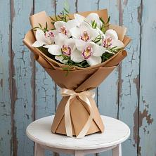 Букет цветов из:  Орхидеи и Розы в Лоухи